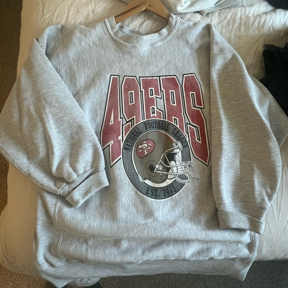 VTG San Francisco 49ers Crewneck Size XL (Fits size L)